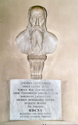 Busto e lapide di Locatelli Giovanni